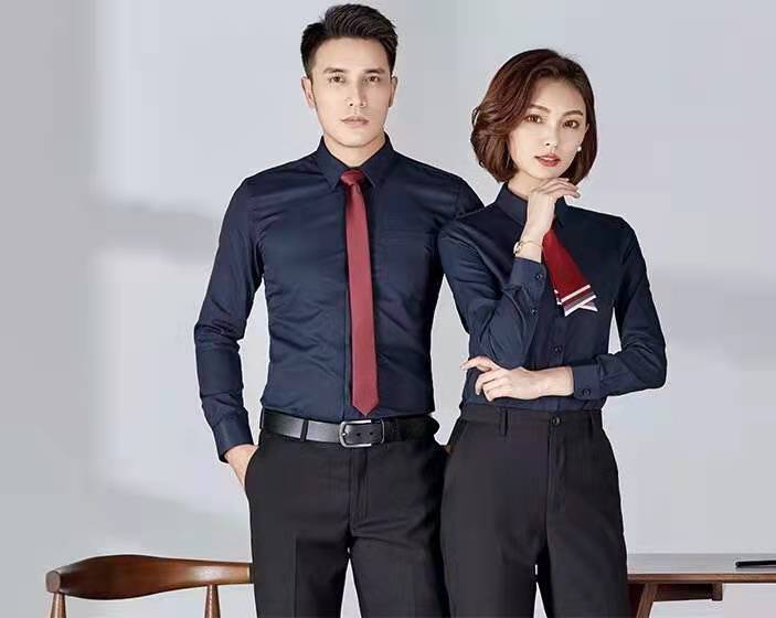 男女制服加工